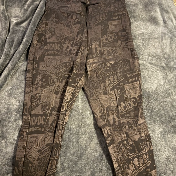 Torrid AC/DC Crop Black Leggings - Picture 2 of 4